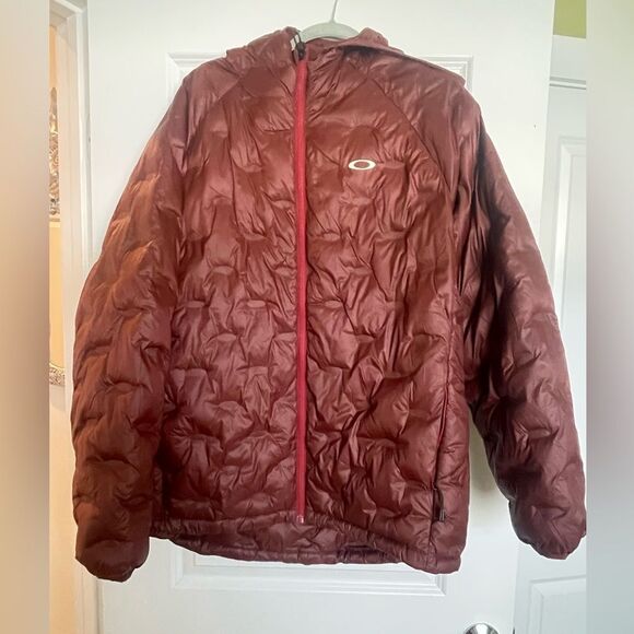 Oakley Drift-o-Puff Men’s Ski Jacket in Granache color - Picture 1 of 6